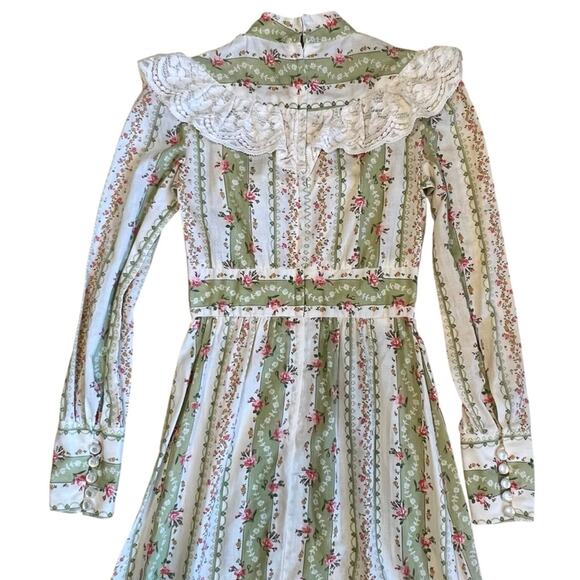 Vintage 1970s Vicki Vaughn Promenade XS Green Floral Prairie Ruffle Maxi Dress - Picture 9 of 16